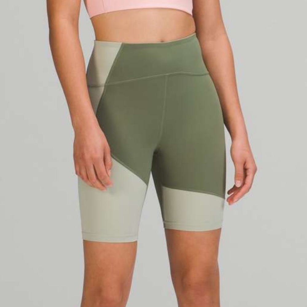 Lululemon Shorts Women 0 Nulu Colour Block High Rise Short 8” Yoga Green